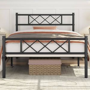 Cama de hierro, maceteros