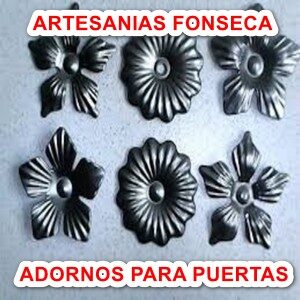 Adornos para puertas